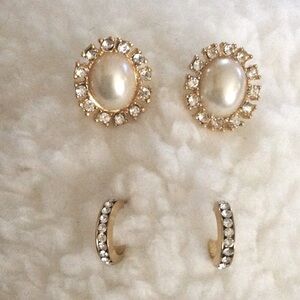 3/$10 | Elegant Faux Gold, Diamond and Pearl Earrings 2 pairs
